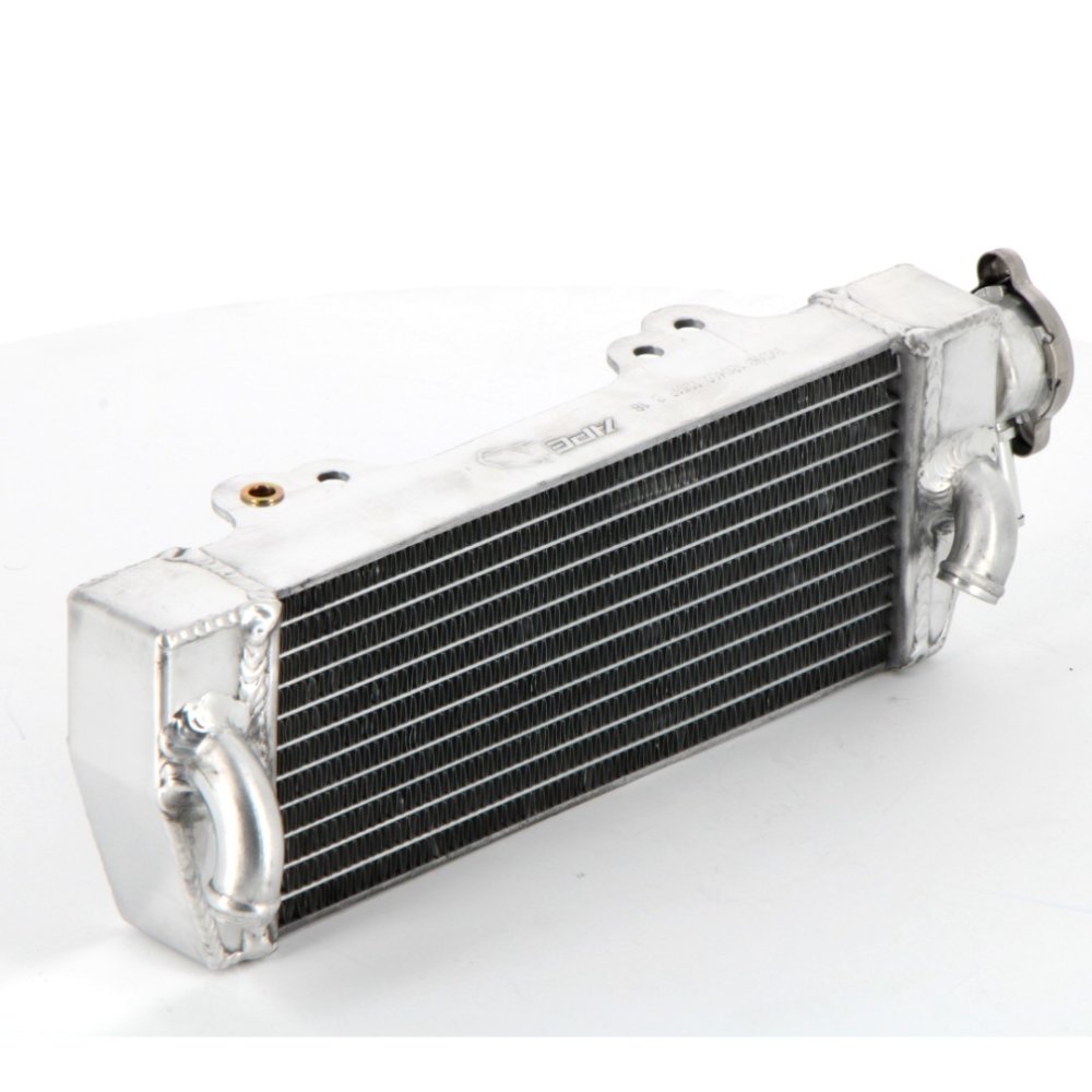 Radiador lado con tapón Ktm SX125/SX250/EXC125/EXC200/EXC250/EXC300 98-07 Radiador lado con tapón Ktm SX125/SX250/EXC125/EXC200/EXC250/EXC300 98-07