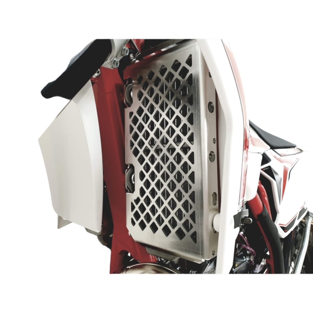 Protector de radiador P-Tech Beta RR 2T y 4T (20-24)