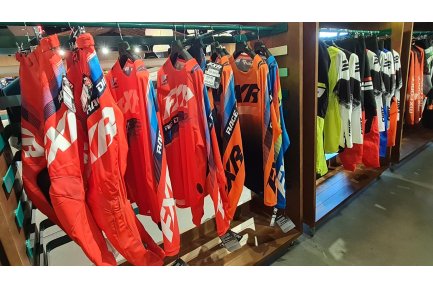 Trajes de Motocross y Enduro - Todo lo que debes saber  Trajes de Motocross y Enduro - Todo lo que debes saber