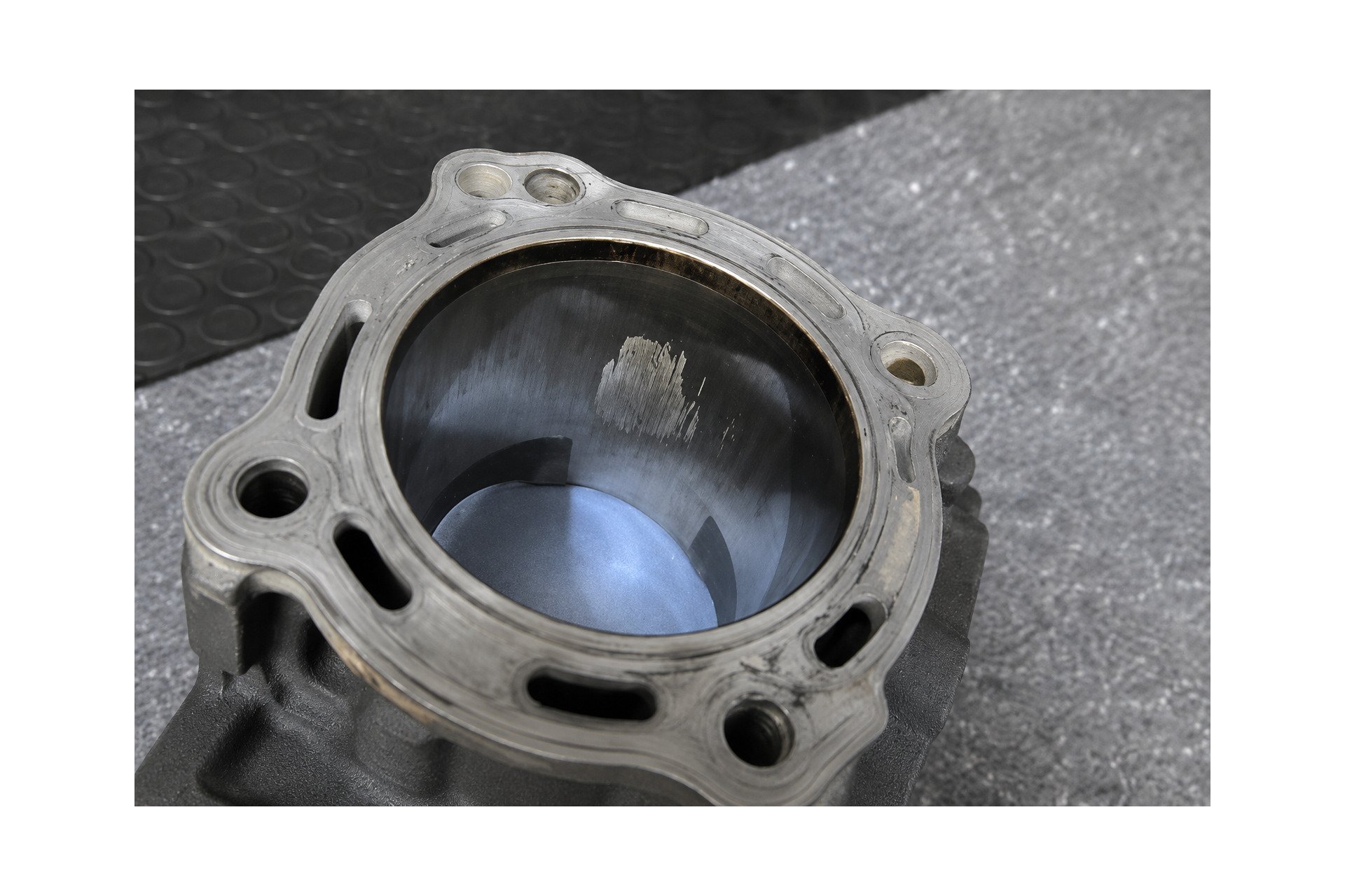 Guía completa de averías, mantenimiento y reparaciones del Suzuki LTZ 400 (2003-2008)
