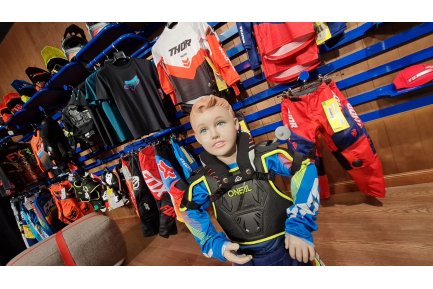 Las equipaciones de cross para niño, la seguridad es lo primero Las equipaciones de cross para niño, la seguridad es lo primero