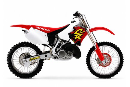 Ficha técnica Honda CR 250 R 1995-1996: aceite, bujía, kit de arrastre y pares de apriete
