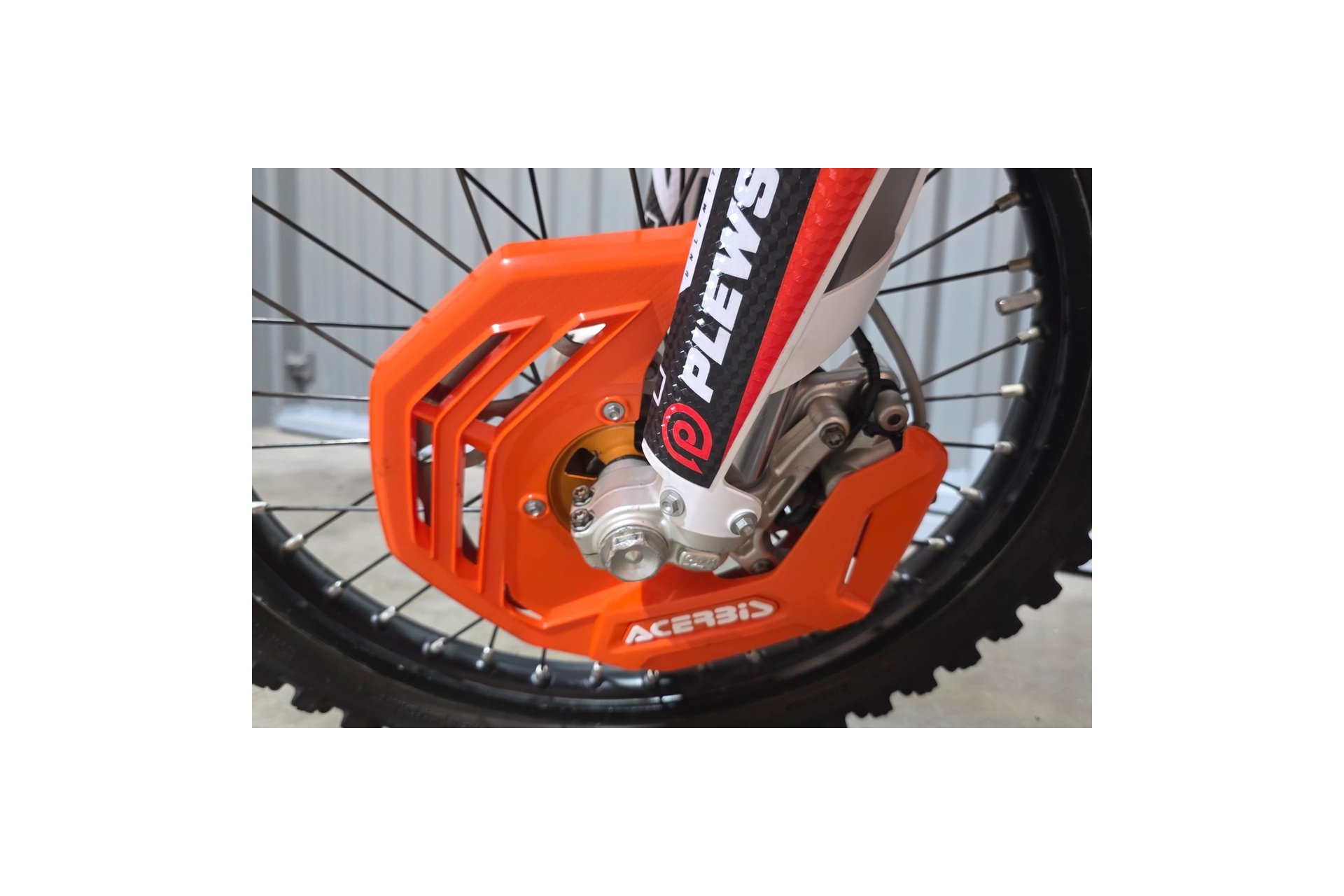 Protecciones para moto de enduro KTM: guía por modelo y año