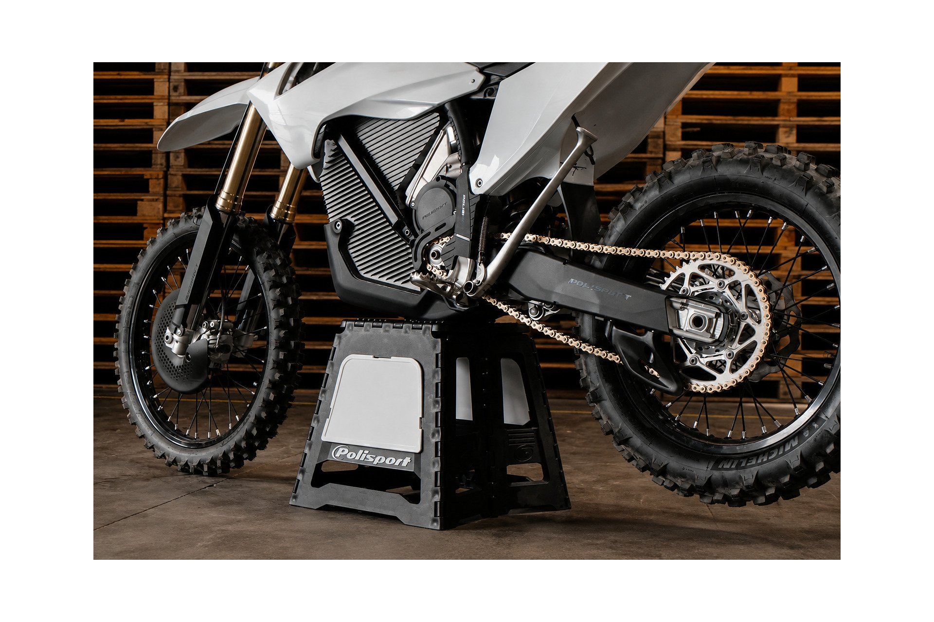 Protecciones para moto eléctrica Stark VARG: guía por modelo y año