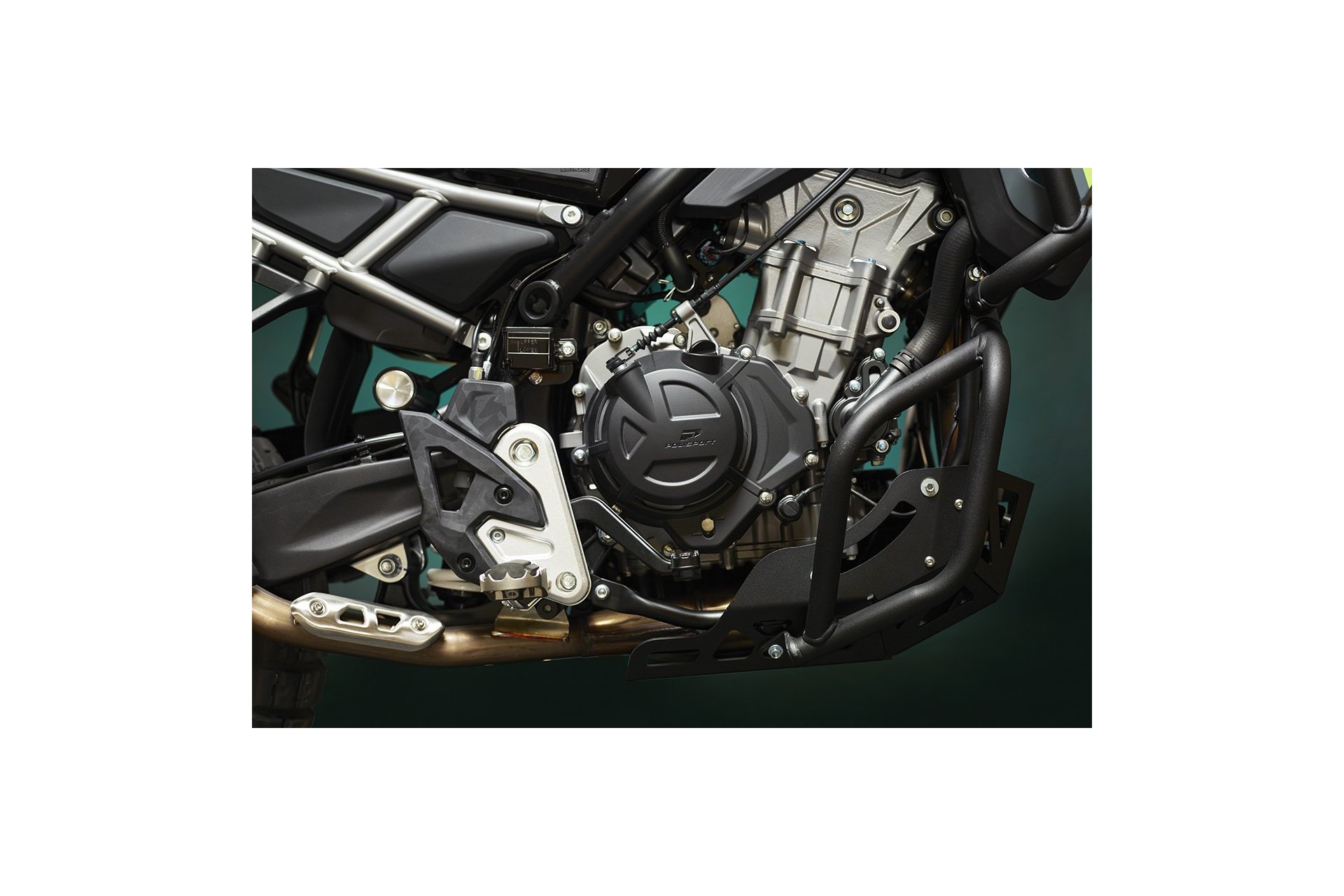 Protecciones para CFMOTO 450MT: guía por modelo y año