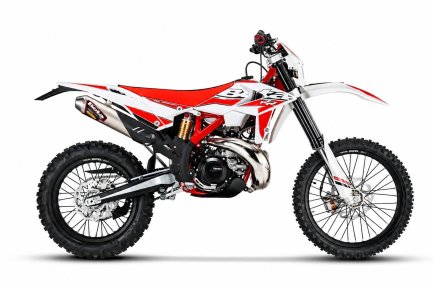 Beta RR 300 2T 2017-2018: ficha técnica, aceite, bujía, carburación y pares de apriete
