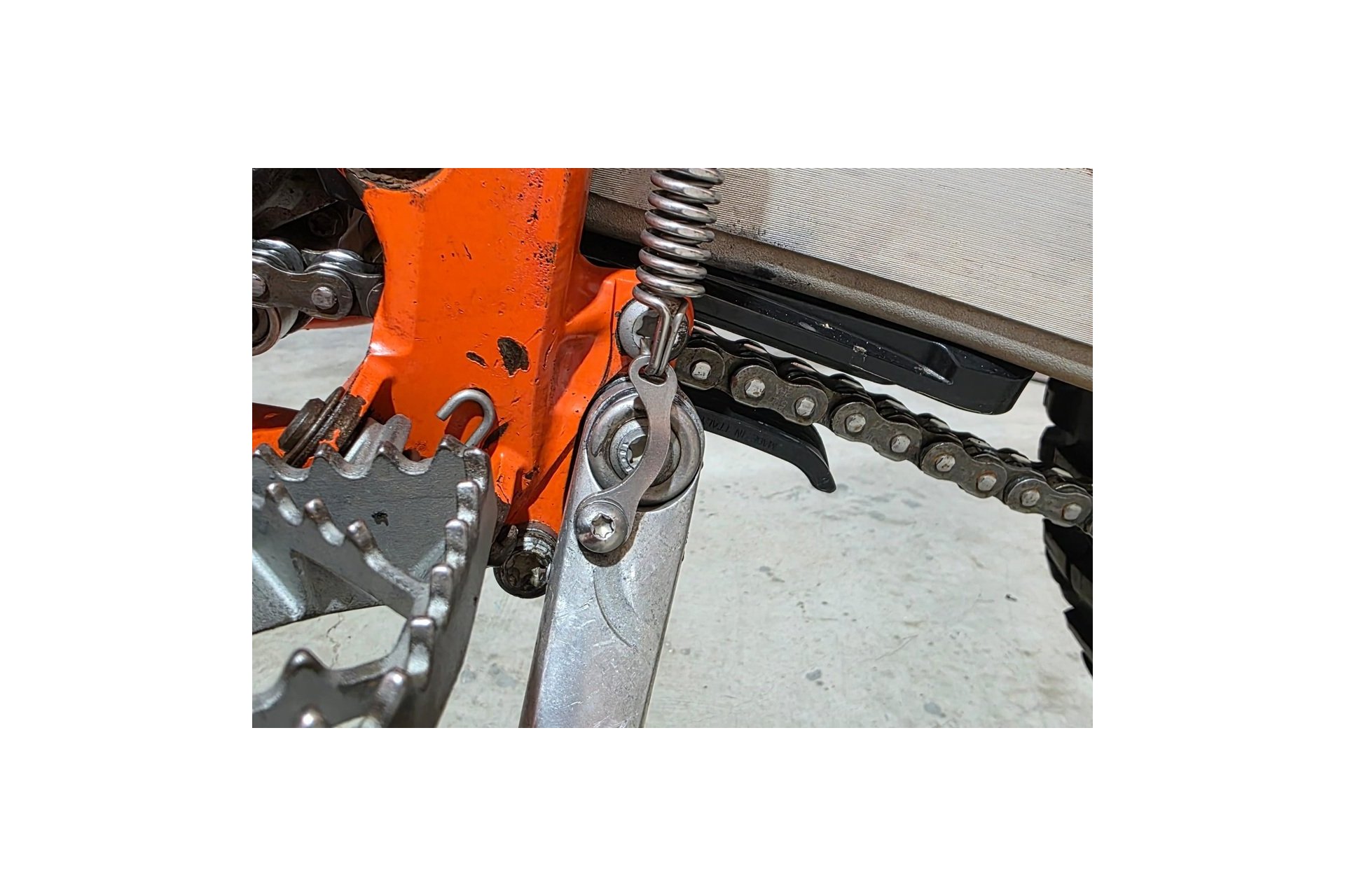 Pata de cabra KTM Enduro: averías, kit de reparación, soporte y pata completa